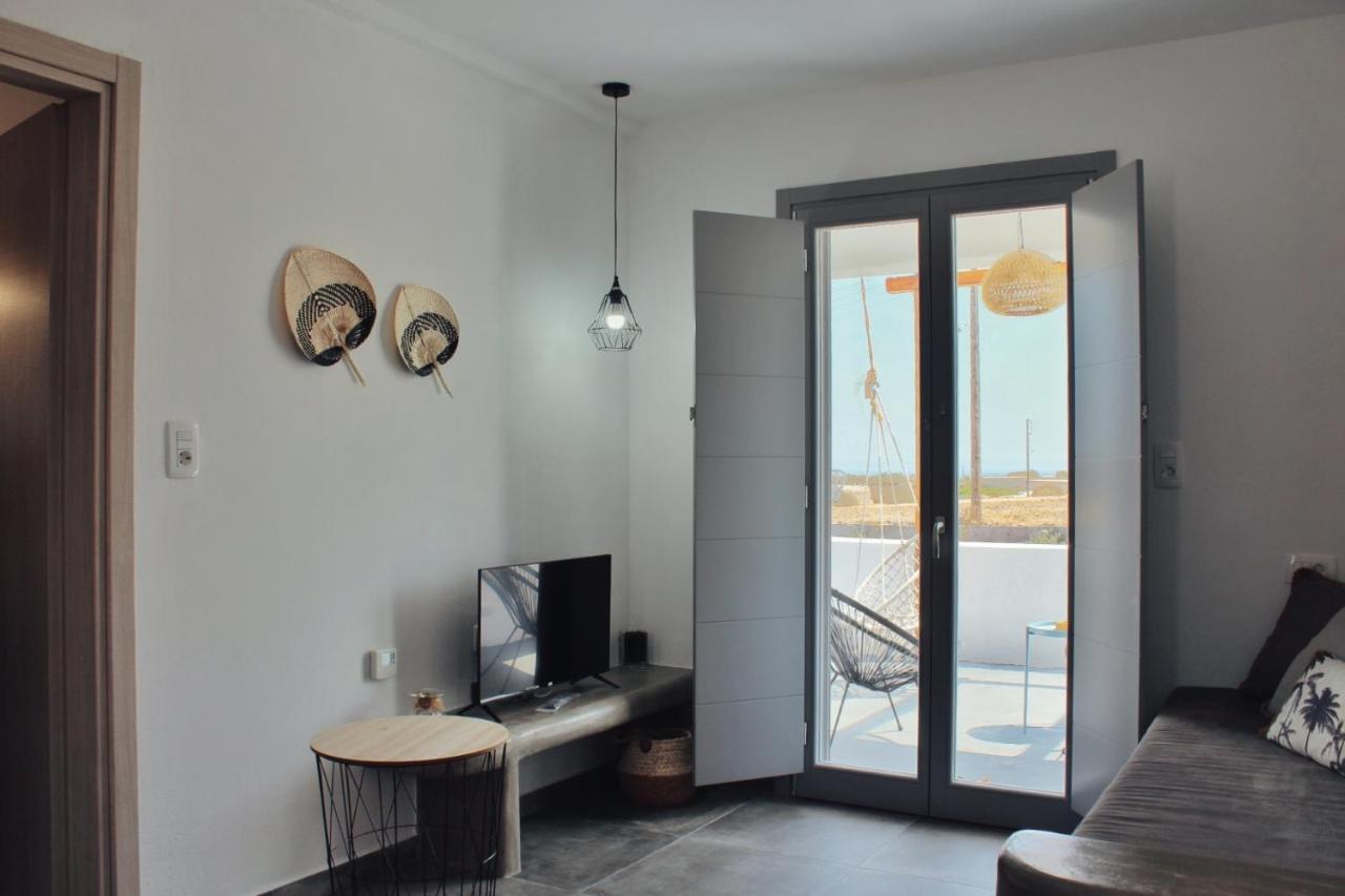 Aeron Suites Éxo Goniá Esterno foto