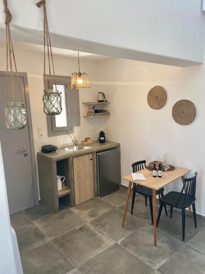 Aeron Suites Éxo Goniá Esterno foto