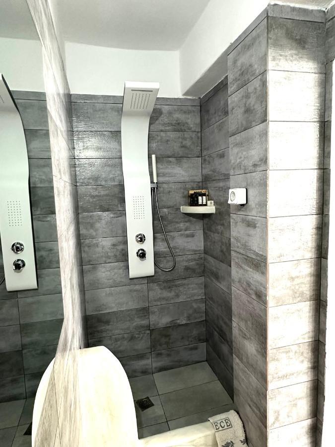 Aeron Suites Éxo Goniá Esterno foto